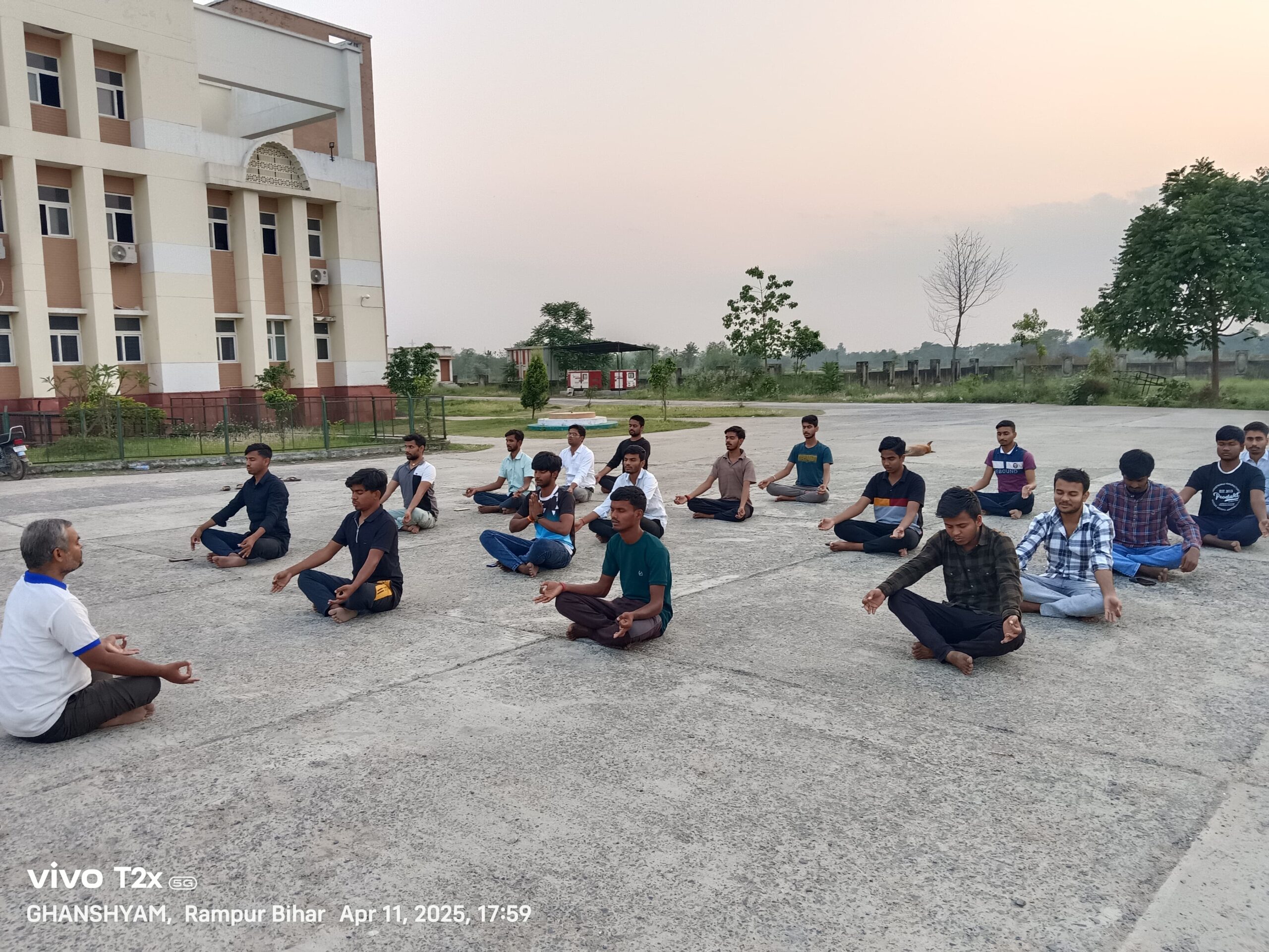 WhatsApp Image 2025-12-12 at 17.03.37